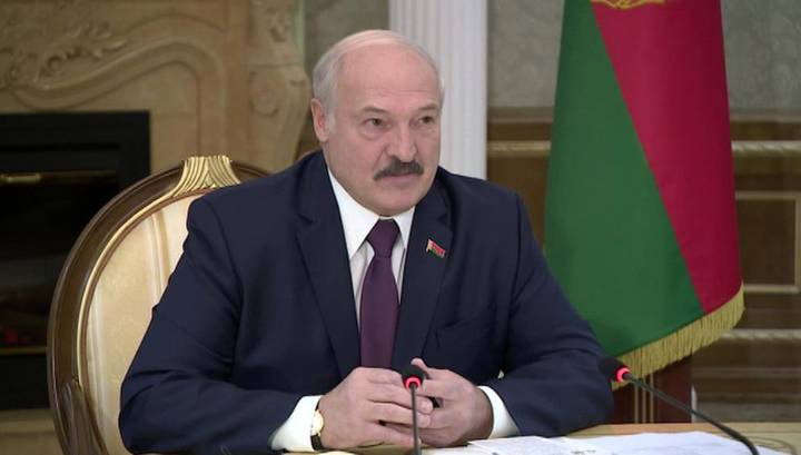 Александр Лукашенко - Лукашенко о смертях в Белоруссии: от коронавируса не умер ни один человек - vesti.ru - Белоруссия