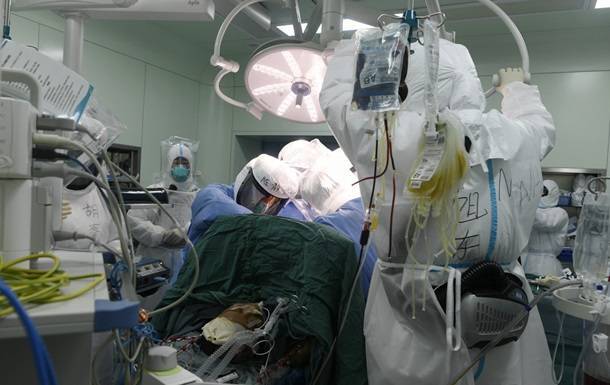 В Ухане пересадили легкие пациенту, перенесшему COVID-19 - korrespondent.net - Китай - Ухань