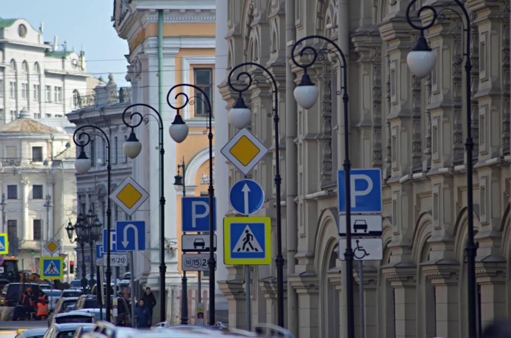 Столичные медработники воспользовались бесплатной парковкой более 1500 раз - vm.ru