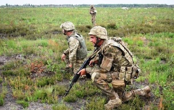 Обострение на Донбассе: 21 обстрел, шесть раненых - korrespondent.net