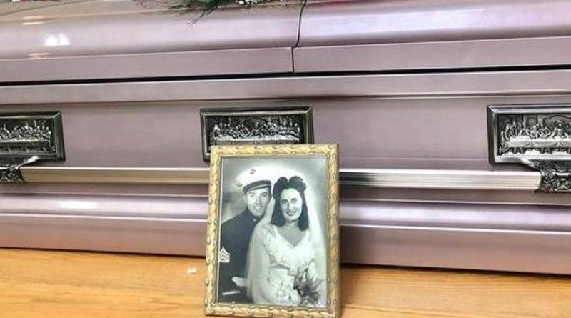 «Вместе и в смерти»: 100-летняя пара, прожившая вместе 76 лет, скончалась от коронавируса с разницей в 10 дней - usa.one - штат Род-Айленд