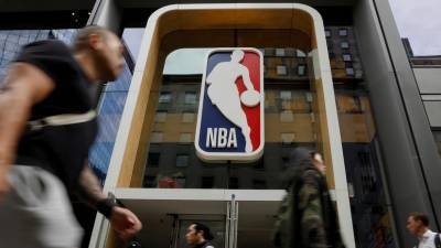 Эдриан Войнаровски - ESPN: Ряд игроков НБА в ближайшие 48 часов откажется от доигровки сезона - russian.rt.com - штат Индиана