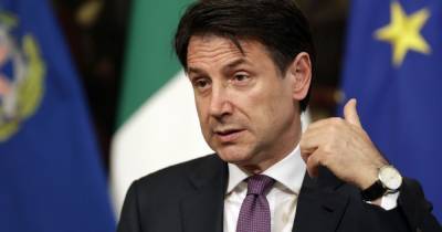 Джузеппе Конт - Коронавирус вызвал правительственный кризис в Италии: СМИ сообщают, что премьер страны Конте уходит в отставку - tsn.ua - Италия