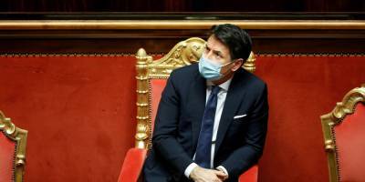 Джузеппе Конт - Коалиция разваливается. Премьер Италии во вторник собирается подать в отставку - nv.ua - Италия
