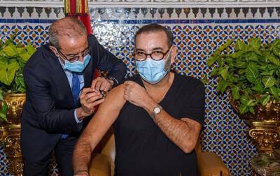 В Марокко началась вакцинация от COVID. Первым привили короля - rbc.ua - Марокко - Рабат