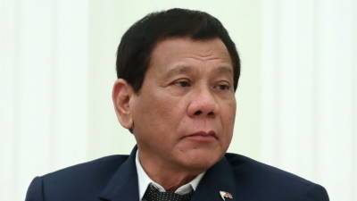 Родриго Дутерт - Президент Филиппин предложил прививать противников вакцин во сне - mir24.tv - Филиппины