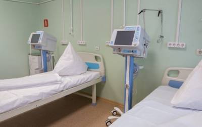 В "ковидном" госпитале Нижневартовска из 300 коек занято 244 места - nakanune.ru - Нижневартовск