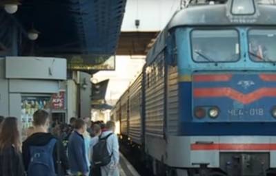 Не всех "Укрзализныця" пустит в поезда: кого коснутся ограничения с 21 октября - politeka.net - Украина - Укрзализныця