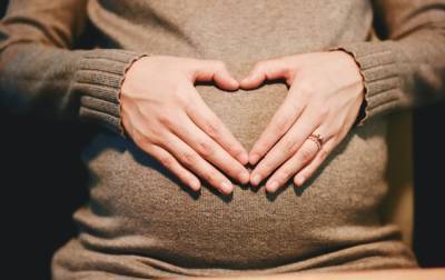 Ученые рассказали о проблемах у беременных после прививки от коронавируса - korrespondent.net - Украина
