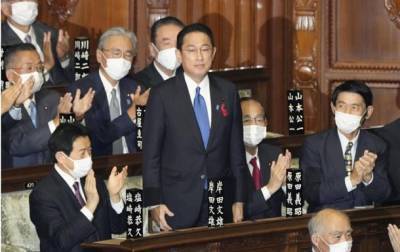 Фумио Кисид - Есихидэ Суги - В Японии сменилось правительство - korrespondent.net - Украина - Япония