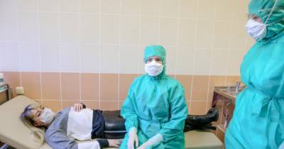 Статистика коронавируса на 6 октября: 12662 новых случая, 3745 госпитализаций - focus.ua - Украина
