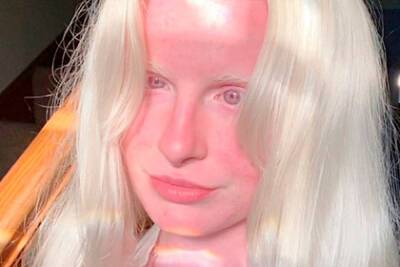 Девушку прозвали неземным существом в сети из-за необычного цвета глаз - lenta.ru - Сша - штат Иллинойс