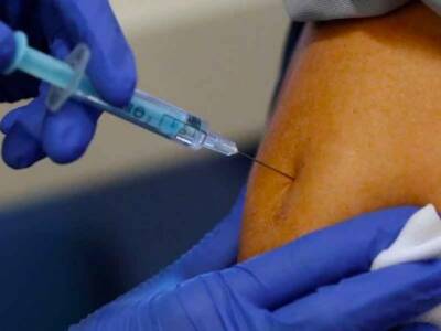 Ученые связали риск возникновения побочных эффектов после вакцинации со страхом - obzor.lt