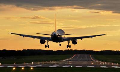 Авиакомпании Bees Airlines аннулировали лицензию на рейсы из Запорожья в Египет - inform.zp.ua - Украина - Египет - Киев - Запорожье