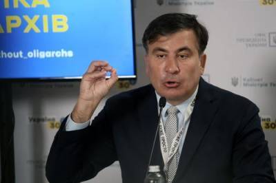 Михаил Саакашвили - Специальная пенитенциарная служба Грузии показала видео, на котором Саакашвили принимает пищу, несмотря на голодовку - argumenti.ru - Грузия