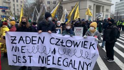 В Варшаве прошла акция в поддержку мигрантов на границе с Польшей - svoboda.org - Польша - Варшава