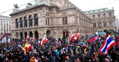 В Австрии прошли массовые протесты против антиковидных мер - rus.delfi.lv - Вена - Австрия - Латвия