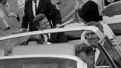Джон Кеннеди - Спецслужбы США долгое время изучали версии о причастности СССР к убийству Кеннеди - russian.rt.com - Москва - Ссср - Сша