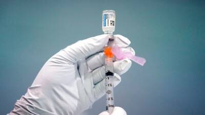 Cуд США восстановил обязательную вакцинацию для крупных фирм - golos-ameriki.ru - Сша - штат Огайо - Covid-19
