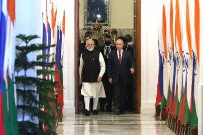Владимир Путин - Нарендрой Моди - Владимир Путин провел разговор с премьером Индии - aif.ru - Россия - Индия - Нью-Дели