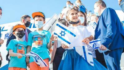 Пнина Тамано-Шата - Репатриация выросла на 30%: кто и откуда приехал в Израиль в 2021 году - vesty.co.il - Россия - Сша - Израиль