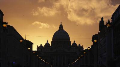 Ватикан объявил о тотальной вакцинации - newdaynews.ru - Ватикан - Ватикан