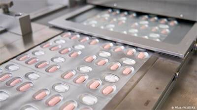 В США одобрили таблетки Pfizer и Merck для лечения COVID-19 - bin.ua - Украина - Сша