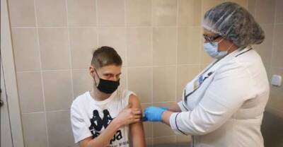 Belarus starts vaccinating teens against COVID-19 - udf.by - China - Belarus - Covid-19