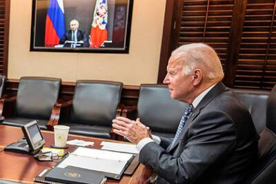 Владимир Путин - Джон Байден - В США описали Путина на встрече с Байденом фразой «человек, которому все равно» - lenta.ru - Россия - Украина - Сша