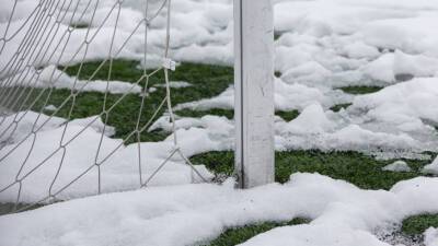 Матч Лиги чемпионов в Италии отменили из-за сильного снегопада - mir24.tv - Англия - Италия