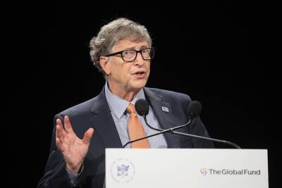 Вильям Гейтс - Билл Гейтс рассказал, когда закончится пандемия коронавируса - vm.ru