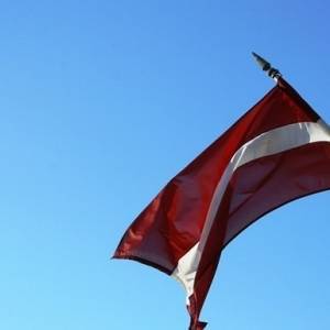 Латвия на две недели запретила въезд в страну по несущественным причинам - reporter-ua.com - Англия - Швейцария - Латвия