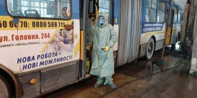 Украина - Ровно год назад коронавирус пришел в Украину. Кто был первым инфицированным и почему протестовали его соседи — как это было - nv.ua - Черновцы