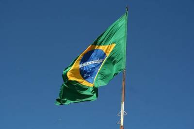В Бразилии произведена первая партия компонента «Спутник V» - aif.ru - Россия - Бразилия - Бразилиа