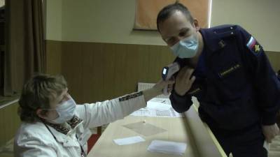 Более 100 тыс. военнослужащих ЗВО прошли вакцинацию от коронавируса - piter.tv