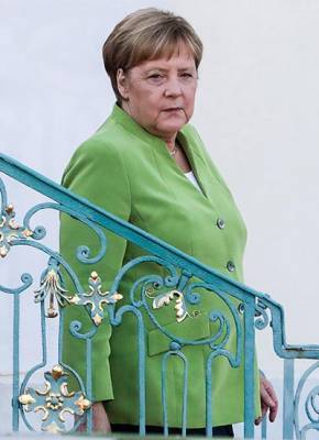Ангела Меркель - Меркель сделает прививку от коронавируса - rusverlag.de - Берлин - Berlin
