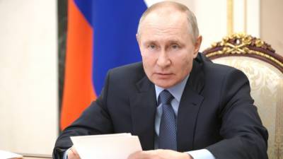 Владимир Путин - Путин оценил роль международного сотрудничества в борьбе с COVID-19 - polit.info - Россия