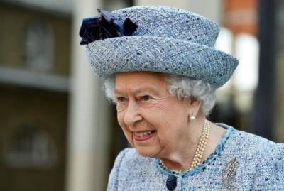 принц Филипп - королева Елизавета - В Британии День рождения королевы прошёл без радости и салютов - argumenti.ru - Англия