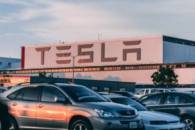 Илоной Маский - Tesla столкнулась с проблемами на китайском рынке автомобилей и мира - cursorinfo.co.il - Китай