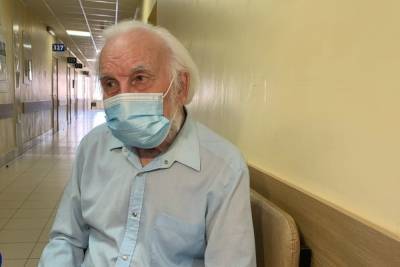 Андрей Карпунин - 91-летний рязанец сделал прививку от коронавируса - rzn.mk.ru - Рязань