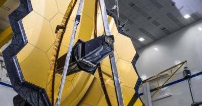 Размером с теннисный корт. NASA готовит к запуску самый мощный космический телескоп (видео) - focus.ua - Французская Гвиана