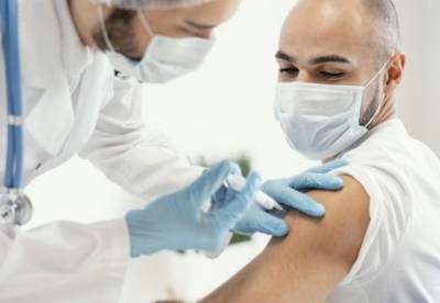 Эстония начинает COVID-вакцинацию всех желающих от 16 лет - facenews.ua - Украина - Эстония