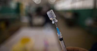Эксперты оценили эффективность COVID-вакцин от новых штаммов коронавируса: исследование - tsn.ua - Англия