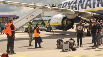 Игорь Чергинец - Приземление Ryanair может обойтись Беларуси в миллионы евро - naviny.by - Минск - Евросоюз - Вильнюс - Ирландия