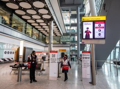 Лондонский аэропорт откроет терминал для прибывающих из стран "красного списка" - sobesednik.ru - Англия - Лондон