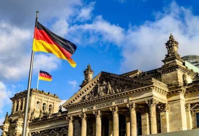 Германия - Пандемия: в Германии продлили режим чрезвычайной ситуации до конца сентября - unn.com.ua - Киев