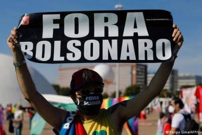 Жаир Болсонару - В Бразилии прошли массовые протесты против политики Болсонару - unn.com.ua - Киев - Бразилия - Бразилиа