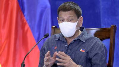 Родриго Дутерт - Я сделаю вам прививку для свиней: президент Филиппин начал войну с ковид-диссидентами - vesti.ru - Филиппины - Президент