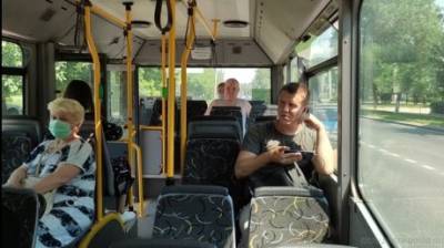 Андрей Лузгин - Пензенцы жалуются на грязь в автобусах после дезинфекции - penzainform.ru - Пенза