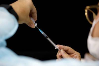 Беня Ганц - Израиль испытает вакцину на украинцах и грузинах - lenta.ru - Украина - Израиль - Грузия